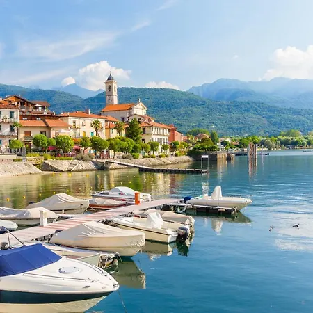 La Finestra Sul Lago - Happy *